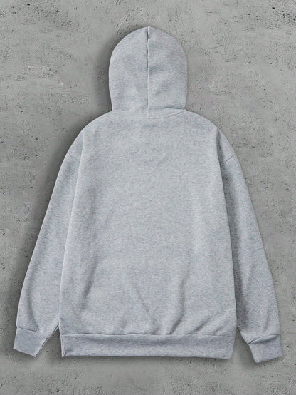 Manfinity Dauomo Men'S Character Letter Print Drawstring Hooded Sweatshirt